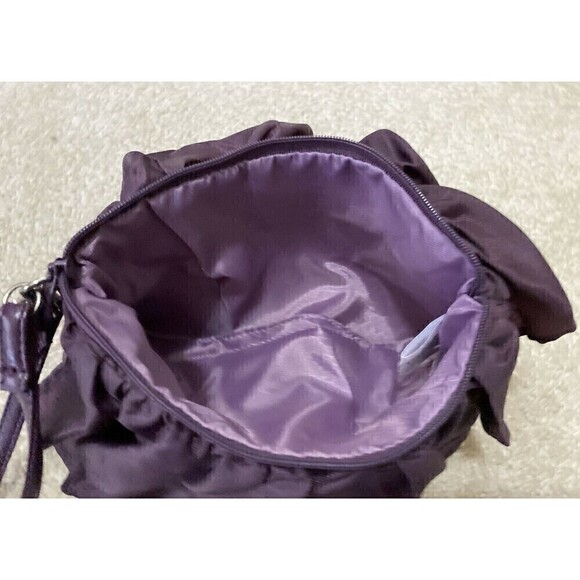 Thirty One Purple Ruffle Wristlet Plum Bag Handbag Clutch Wallet Nylon 608A - Picture 9 of 11